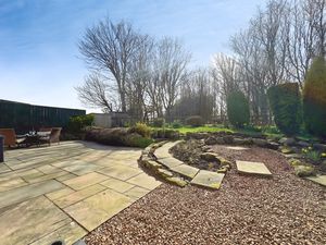 Photo 18- click for photo gallery